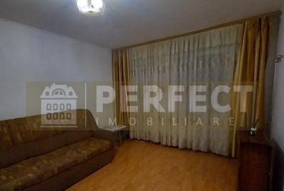 Apartament 2 cam, et. 2/4 , Cosminele - 44500 euro - 3