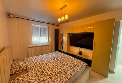 Casa la sol cu 3 camere, 933 mp teren, Valu lui Traian - 4