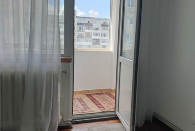 Apartament cu 3 camere decomandat în Alexandru cel Bun - 4
