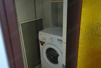 Garsonieră semidecomandată în Romană - 2