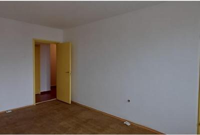 Apartament 2 camere ,etaj intermediar,Calea Bucuresti - 5