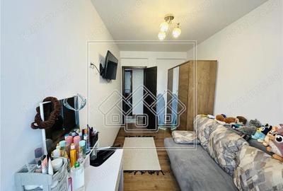 Casa cu 82 mp utili, gradina de 30 mp, Calea Cisnadiei - 5