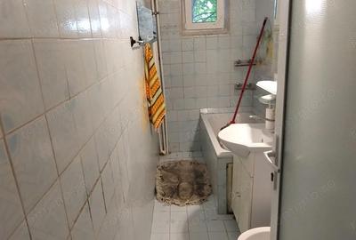 Apartament cu 3 camere semidecomandat în Tomis Nord - 1