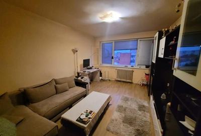 Apartament cu 2 camere decomandat, mobilat în Circumvalațiunii