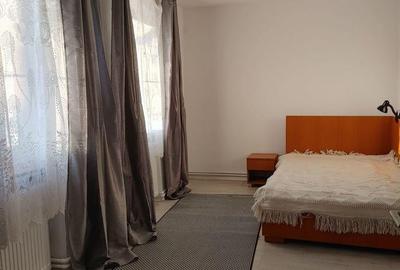 Apartament cu 3 camere în Central - 5