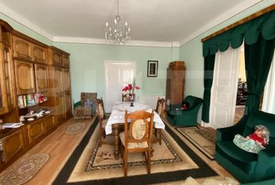 Casă cu 4 camere cu Teren 627 Mp în Central - 5