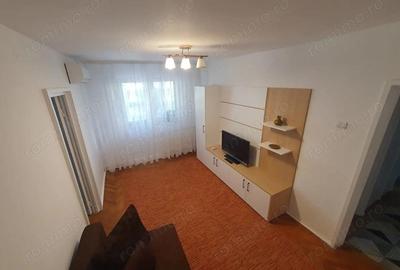 Spitalul Judetean | 3 Camere | Etaj 1 | Centrala proprie | Aer conditionat |