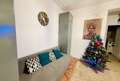 Apartament 3 camere in vila Giulesti zona linistita si curte generoasa etaj 1 - 2