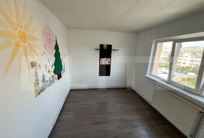 Apartament de vanzare, cu 2 camere, 54 mp, zona Micro 11 - 6