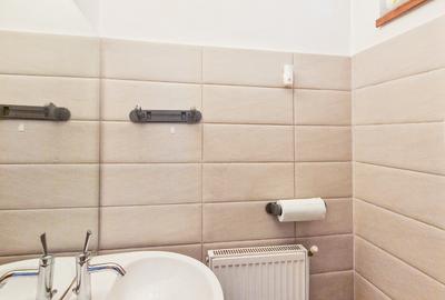 Ultracentral, vila 7 cam, zona Maternitate, 4 parcari, gradina, comision 0% - 36