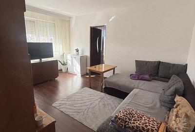 Apartament cu 2 camere decomandat în Micro 15 - 3