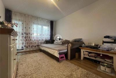 Apartament 3 camere decomandat | 74 mp | 2 balcoane | 2 parcari | Boxa 20 mp | Lunca Cetatuii - 2