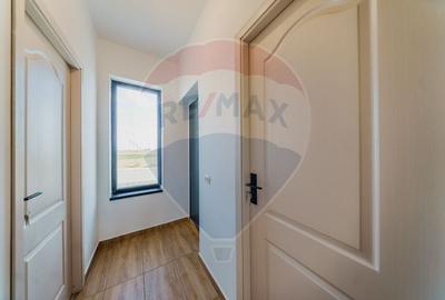 Casa tip duplex de inchiriat in Via Carmina - 13