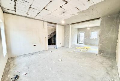 Duplex cu 4 camere cu Canalizare în Moșnița Nouă - 5