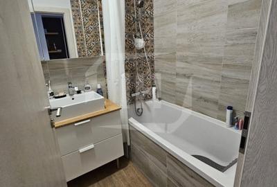 Apartament 3 camere, zona Vivo - 8