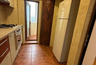 Garsonieră decomandată, mobilată în Central - 6