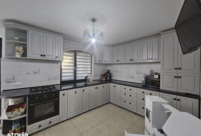 Casă cu 3 camere cu Teren 500 Mp în Miroslava - 2