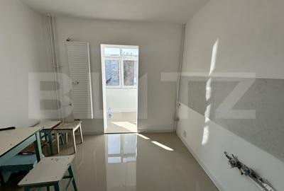 Apartament cu 2 camere decomandat în Rovine - 3