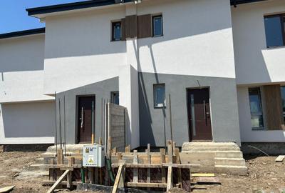 Casă înșiruită de vânzare – Chiajna, str. Nucilor – 163.000 € - 6