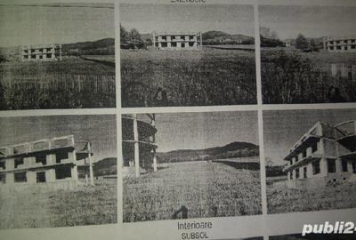 Casă cu Teren 4500 Mp în Crăcăoani - 4