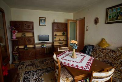 Apartament cu 2 camere semidecomandat, mobilat în Central - 1