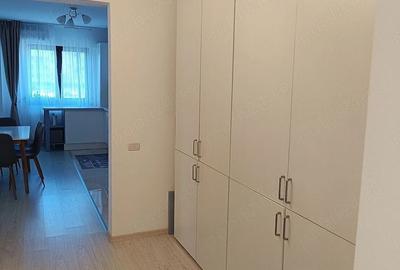Apartament cu 4 camere decomandat, mobilat în Ghencea