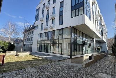 Apartament cu 3 camere în Central - 2