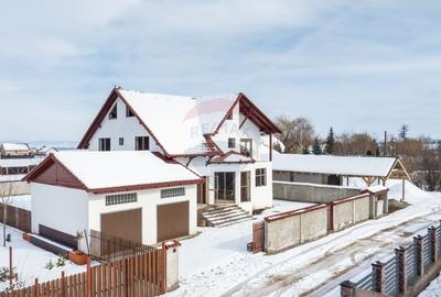 Casă cu 6 camere cu Teren 847 Mp în Hălchiu - 1