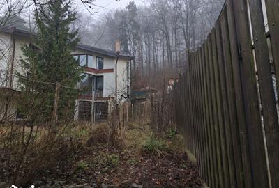 Casă cu 6 camere cu Teren 550 Mp în Bartolomeu - 4