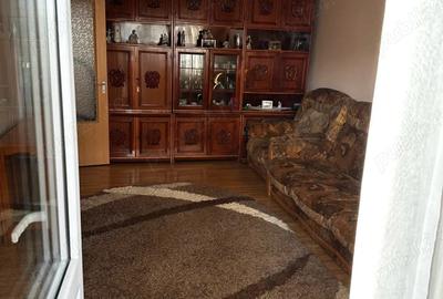 Apartament cu 2 camere decomandat în Rahova - 3