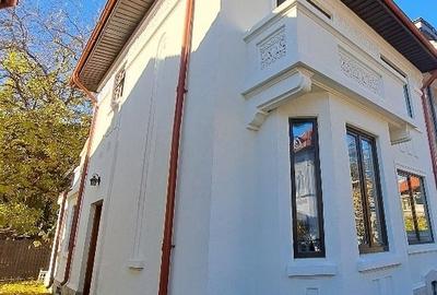 Casă individuală cu 6 camere cu Canalizare în Capitale - 2