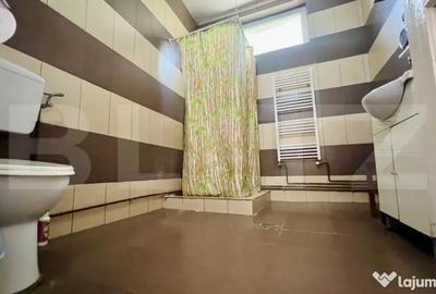 Casă cu 3 camere cu Teren 374 Mp în Central - 2