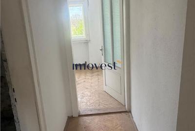 Casă cu 4 camere în Titulescu - 8