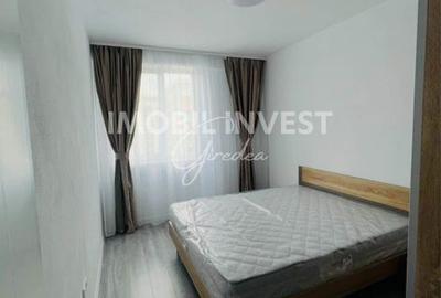 Apartament cu 2 camere în Cetate - 3