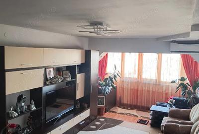 Apartament cu 2 camere semidecomandat în Central - 1