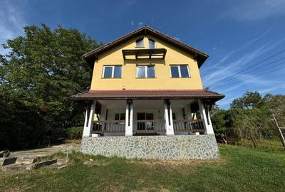 Casa in Sacele pozitionata intr-o zona linistita - 3