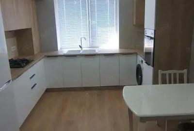 Garsonieră decomandată în Tei - 2