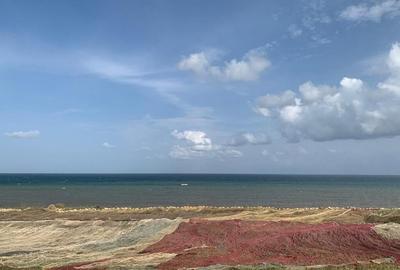 Teren de 2100 mp, în Sud - 3