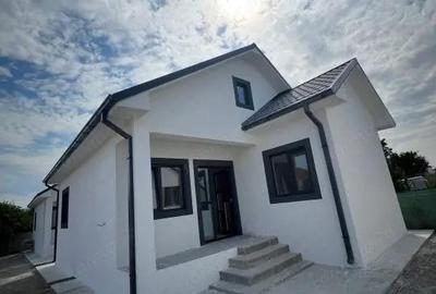 Casa de 3 camere | Navodari - 1