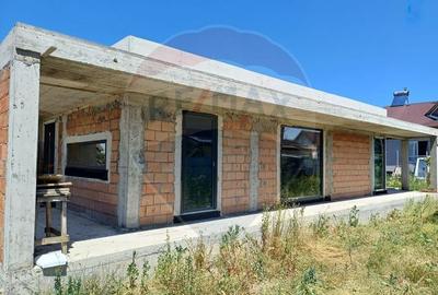 Casă cu 5 camere cu Teren 478 Mp în Hărman - 33