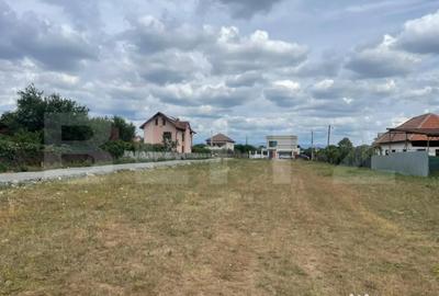 Teren de 473 mp, în Primăverii - 2