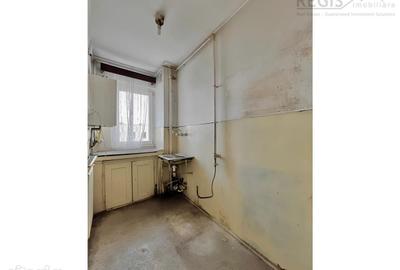 Apartament cu 2 camere semidecomandat în Florilor - 3