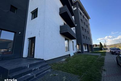 Spațiu comercial, de 127 mp, în Central - 7
