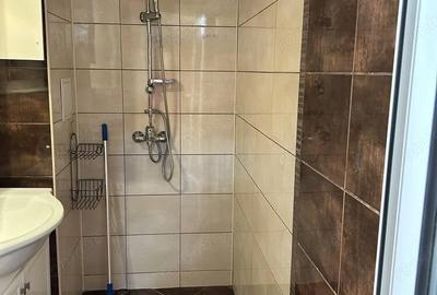 Apartament cu 3 camere în Parcul Carol