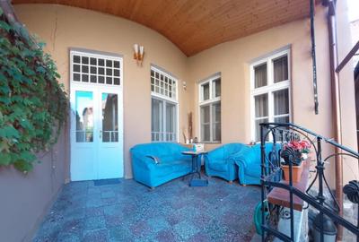 Casa s-200 mp, parter , gaz , mobilat , Zona Universitate , ter 500 m - 14