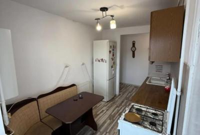 Apartament cu 3 camere decomandat, mobilat în Republicii - 2