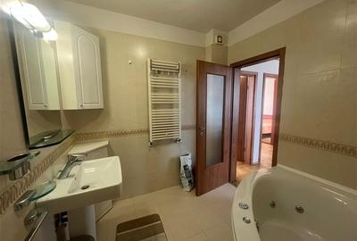 Apartament cu 3 camere - strada Pasteur - UMF - 13