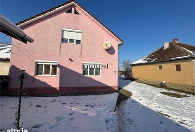 Casă cu 4 camere cu Teren 1875 Mp în Central - 17