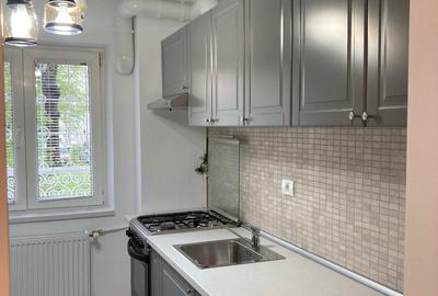 Apartament 3 Camere Renovat - Metrou Nicolae Grigorescu 10 Minute Apartament 3 Camere Renovat - Metrou Nicolae Grigorescu 10 Minute - 2