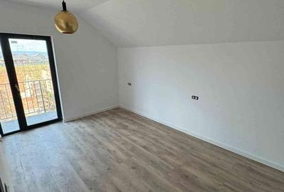 Casă cu 5 camere cu Teren 300 Mp în Central - 7